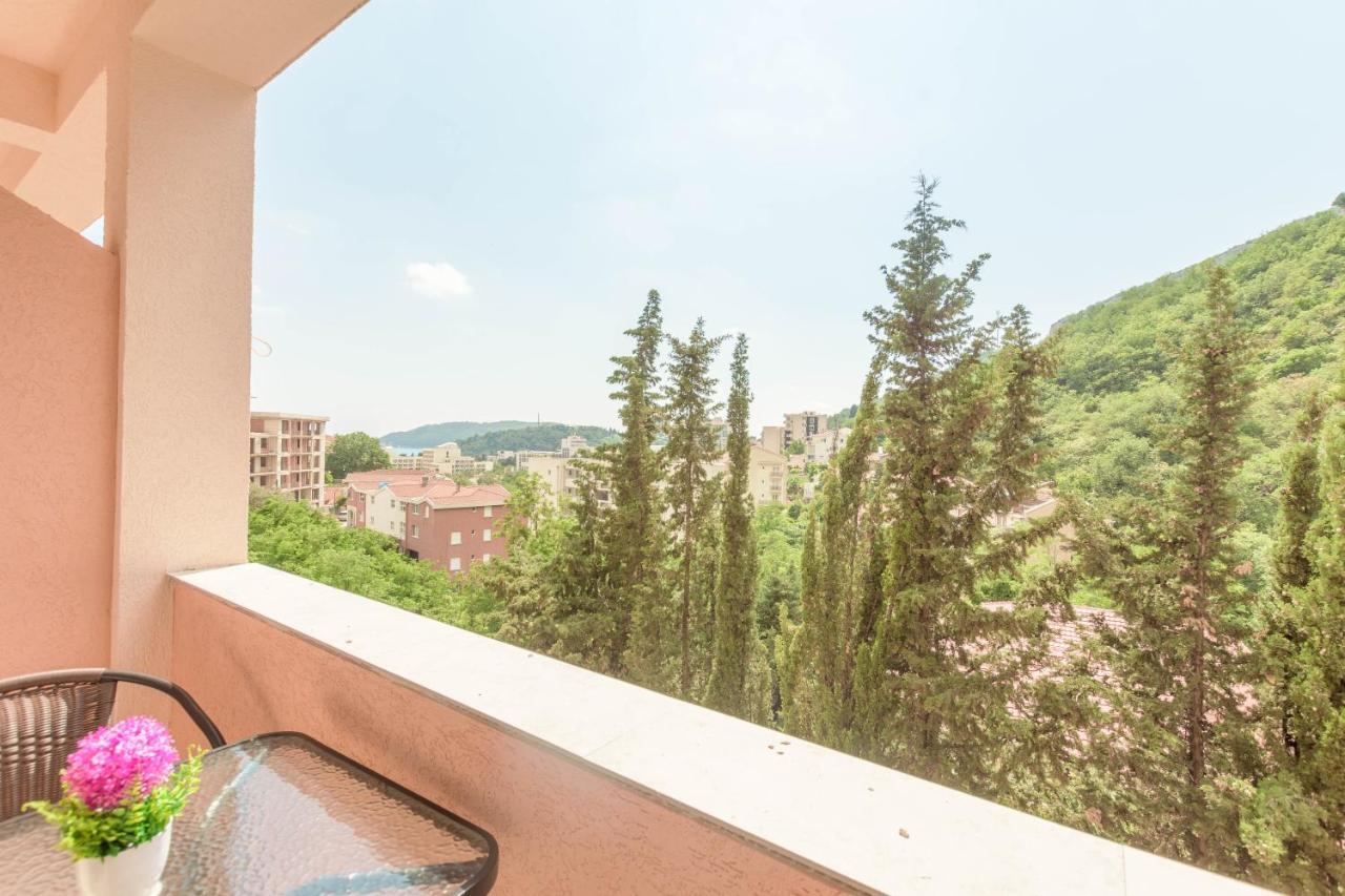 Apartments Elena บุดวา ภายนอก รูปภาพ
