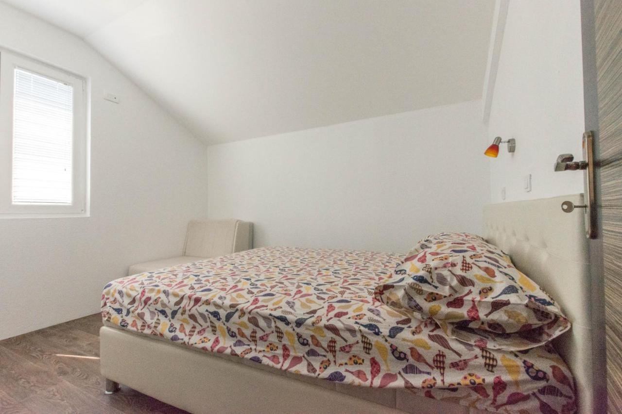 Apartments Elena บุดวา ภายนอก รูปภาพ