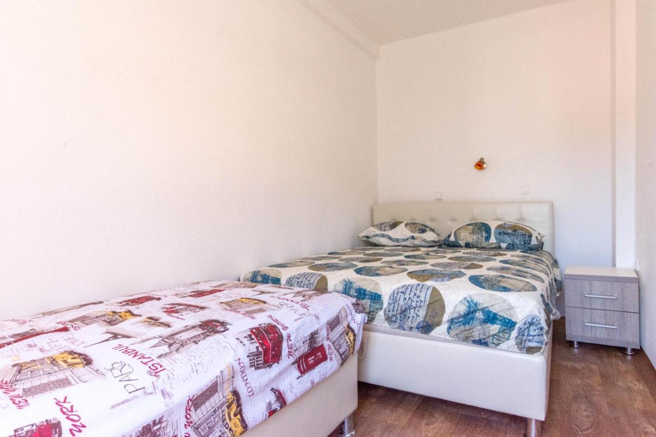 Apartments Elena บุดวา ภายนอก รูปภาพ